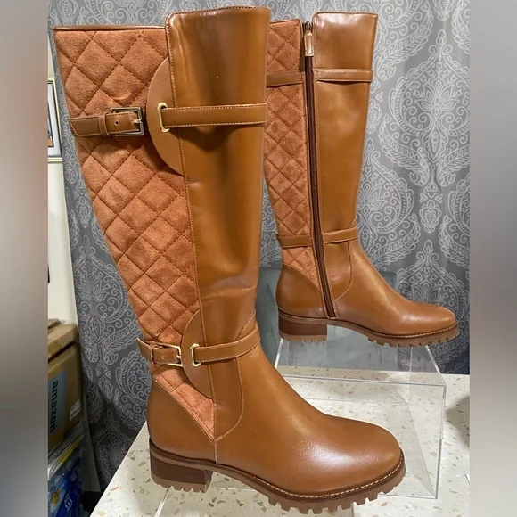 Women's Talbots Tish Tall Quilted Leather Lug Boots, Size 6.5 M - Picture 4 of 17